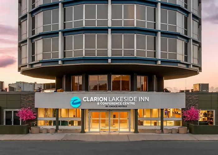 Clarion Lakeside Inn & Conference Centre