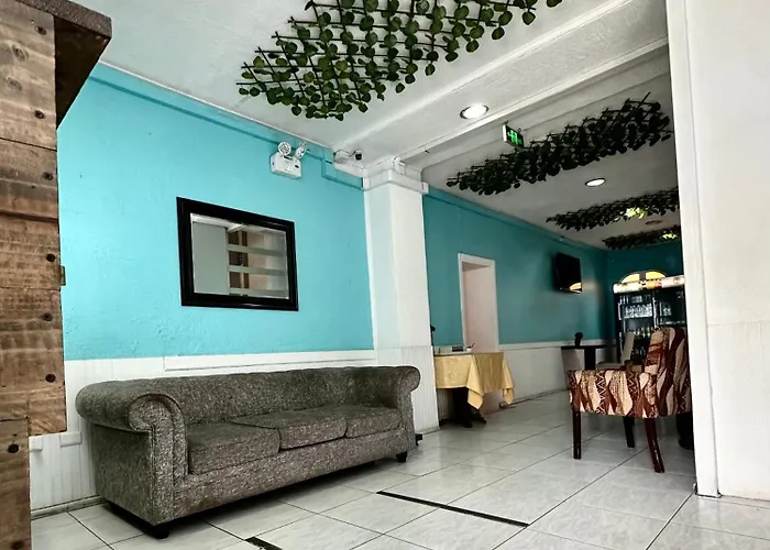 Hotel Plaza Colon