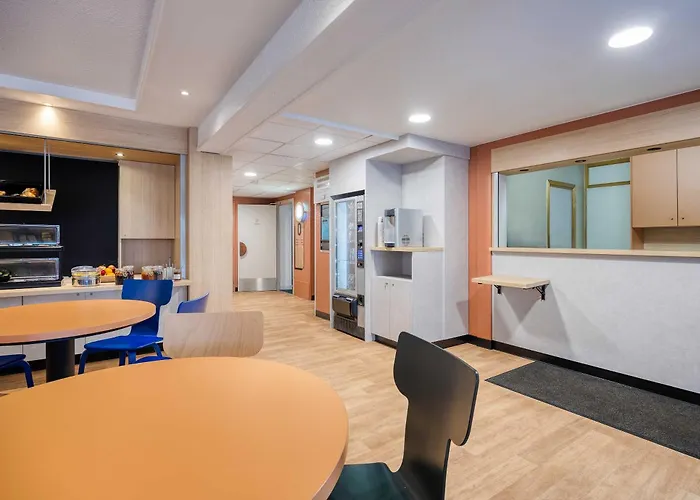 B&B HOTEL Liège Rocourt