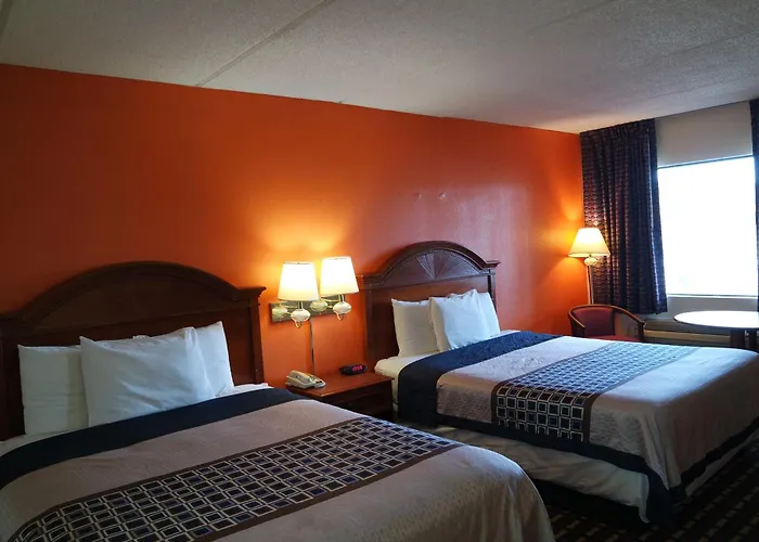 Howard Johnson By Wyndham Perry Ga