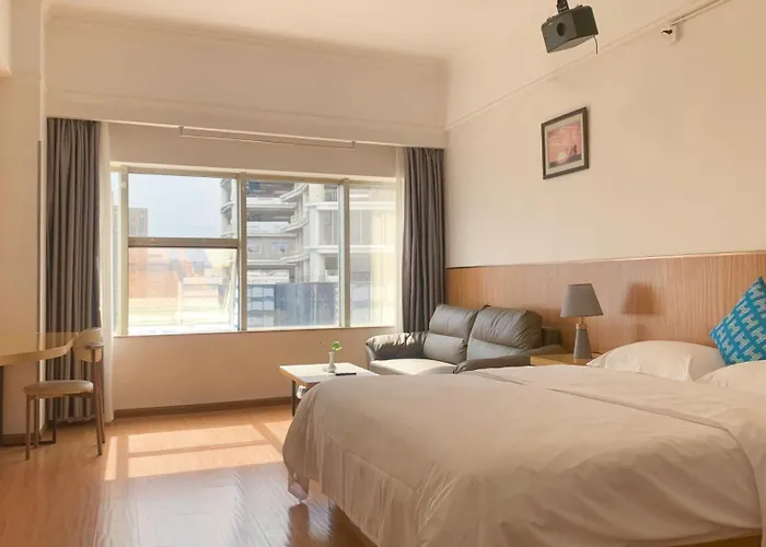 Ha Luo Hotel