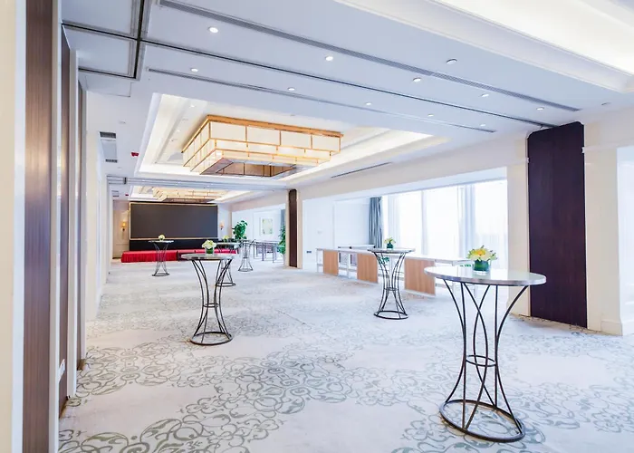 Sheraton Grand Wuhan Hankou Hotel