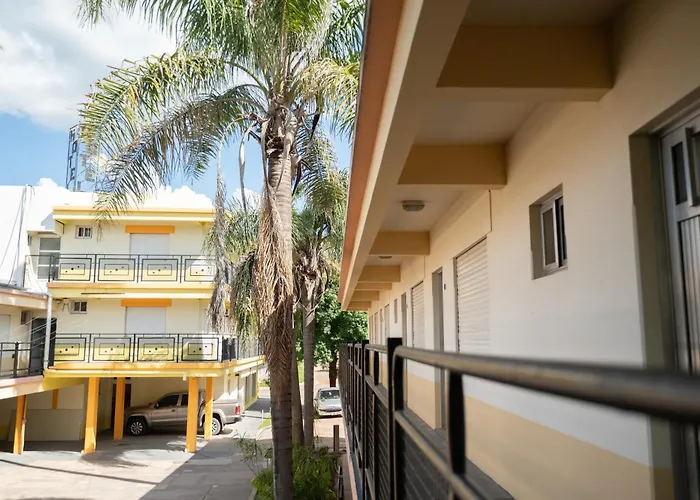 El Hotelito