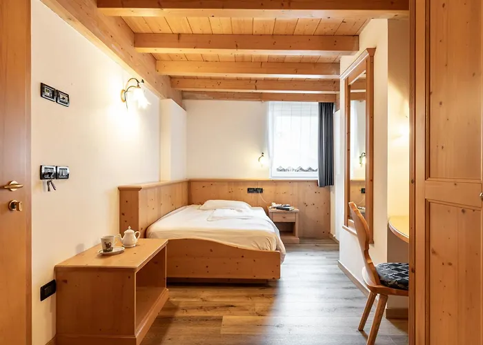 Hotel Siror