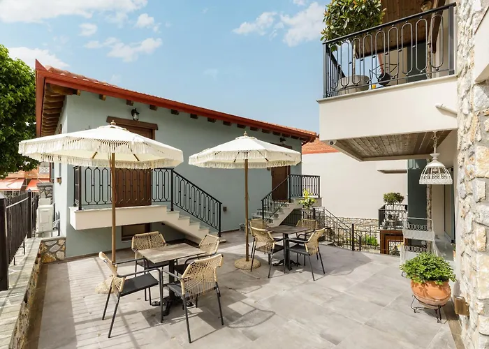 Meydani Suites