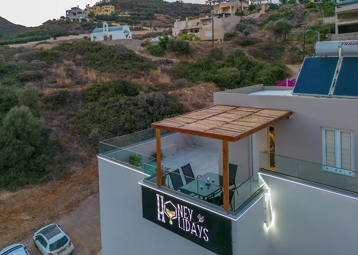 Honey Holiday Hotel