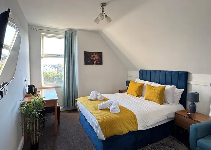 The Linden Leaf Rooms With Free Car Parking