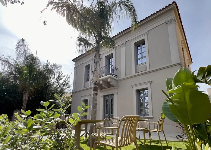 Nearchou Boutique Hotel