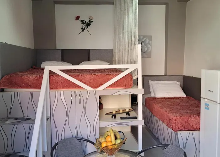 Sebastian Luxury House