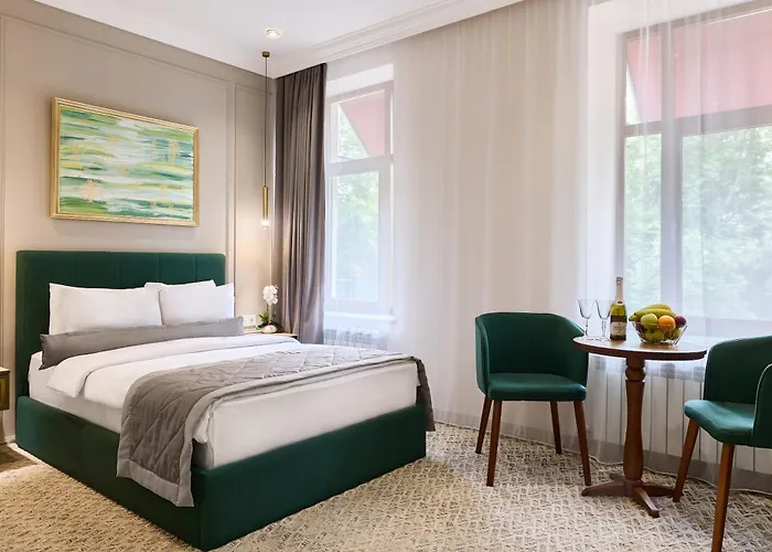 Maestro Address Hotel