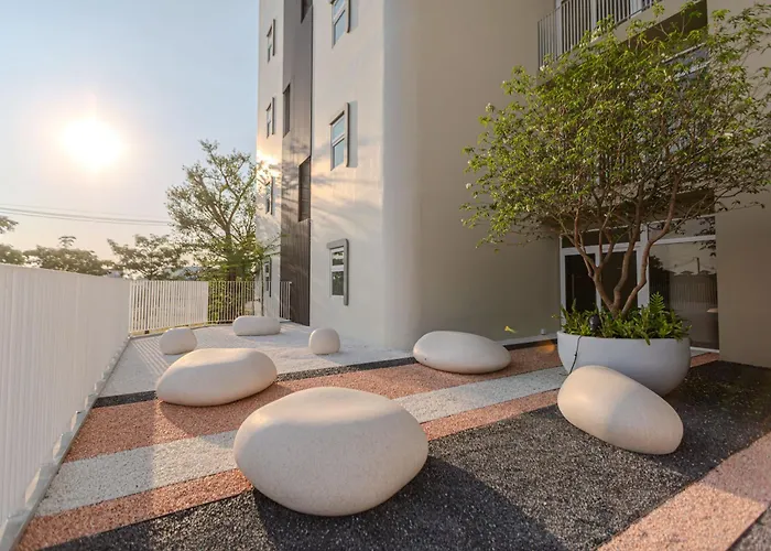 Ezzenhotel Phitsanulok