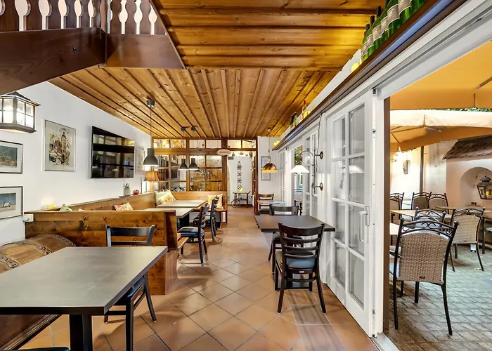 Artistique Hotel