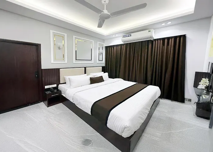 Hotel The Glory