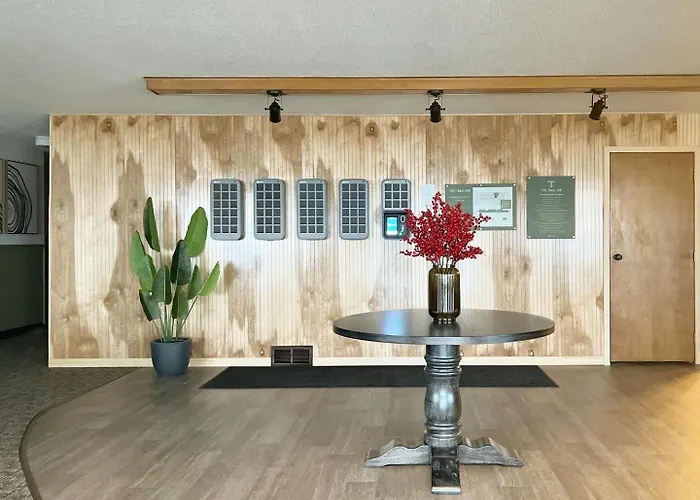 The Trail Inn - Slayton, Mn - Hwy 59