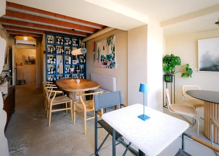 Hotel Boutique Calagneta - Art I VI