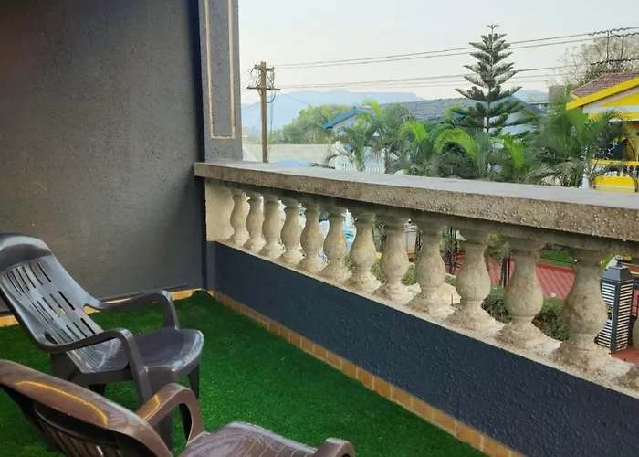 Twilight Stays Ll 2Bhk Villa Ll Swimming Pool Ll Ac Ll Bbq