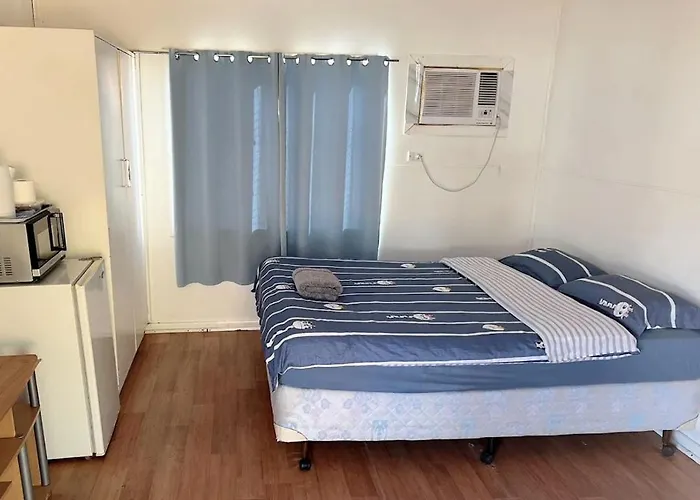 Meekatharra Hotel Accommodation With Food Option