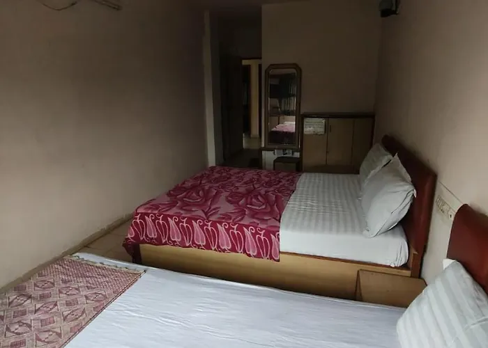 Ten Hotel