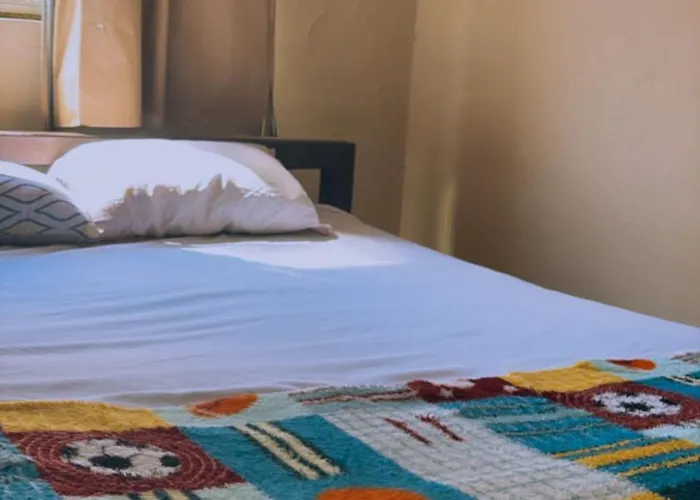 Hotel Larenaa