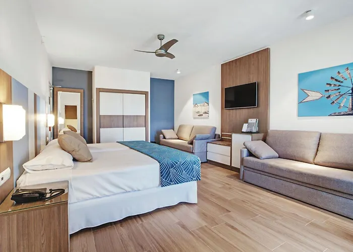 Hotel Riu Festival