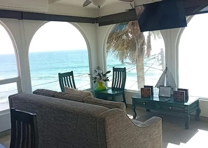 Casa Mar Verde - Oceanfront Penthouse - Pool & Jacuzzi