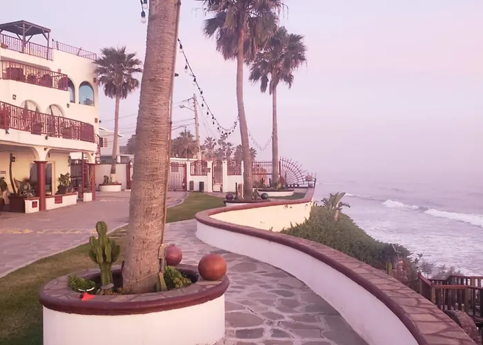 Casa Mar Verde - Oceanfront Penthouse - Pool & Jacuzzi