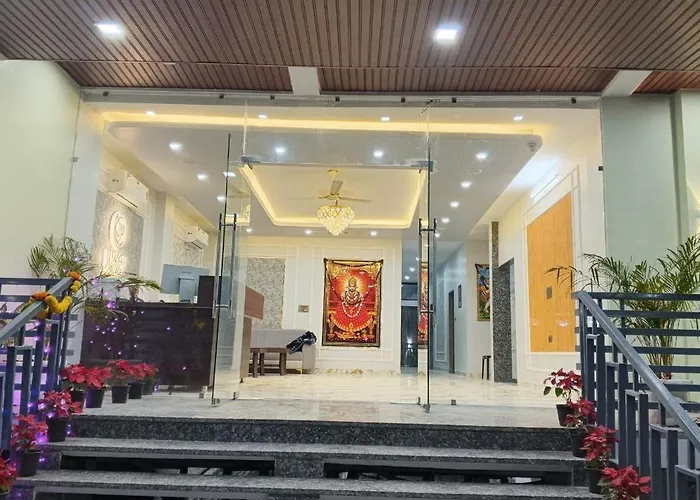 Jiwaji Palace