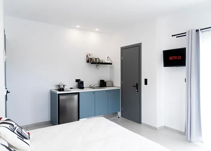 Seaside Suites