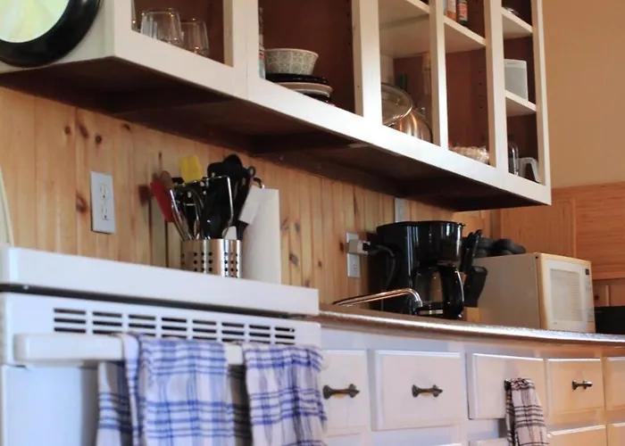 The Nook - Sherbrooke Cottages