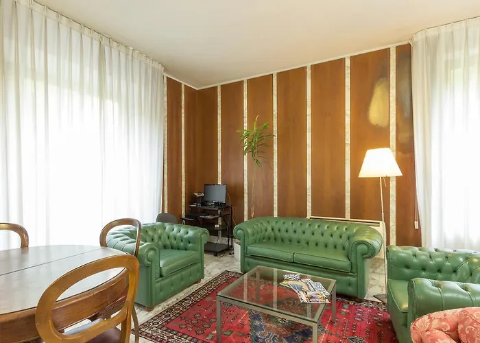 Hotel Roma