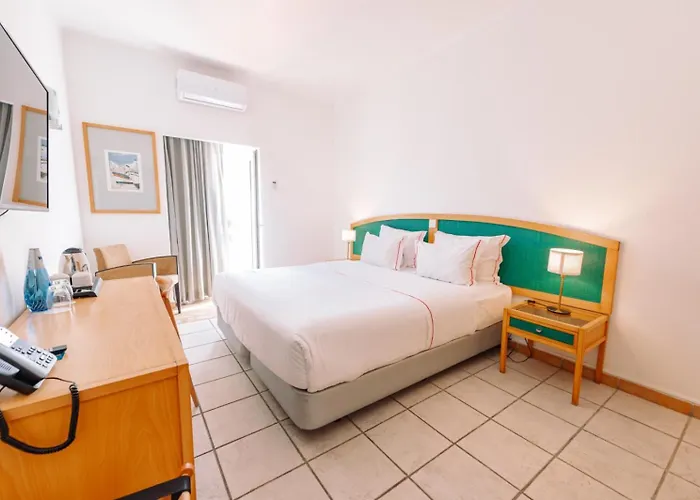 Hotel Carvoeiro Plaza