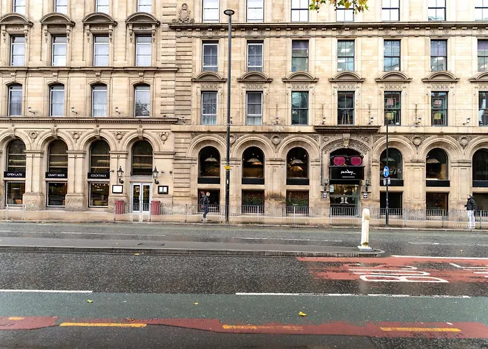 Manchester Portland By Sunday
