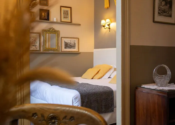 Hotel La Casa Pairal