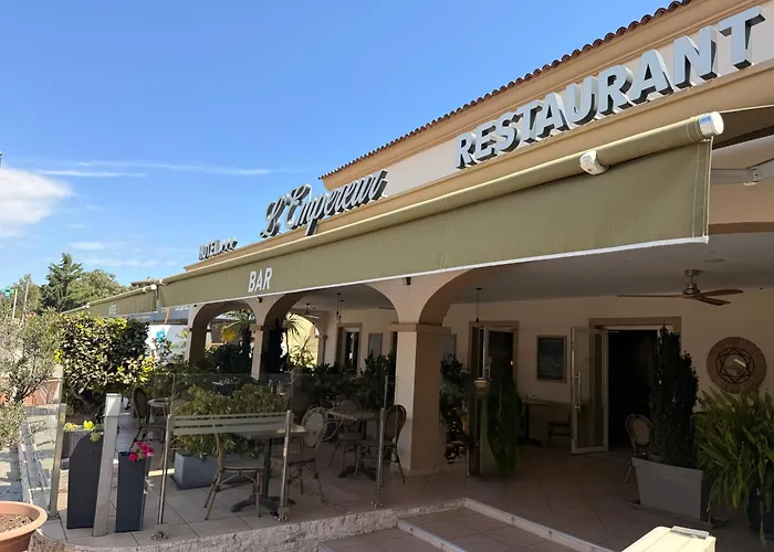 Hôtel Restaurant L' Empereur