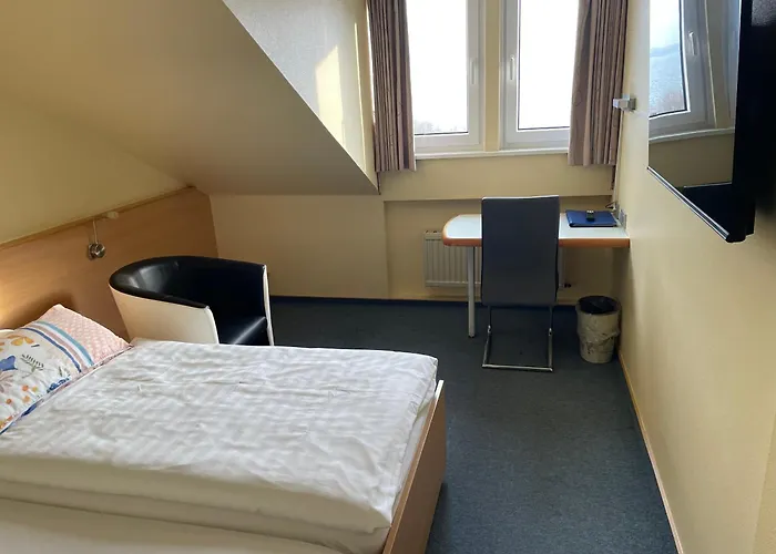 Hotel Kieler Förde&Free Parking