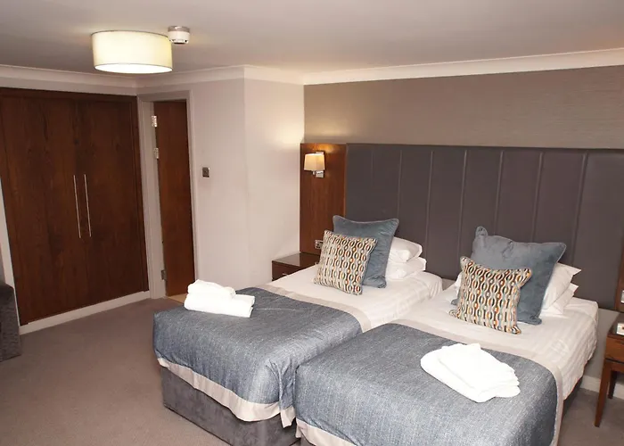 Golden Lion Hotel