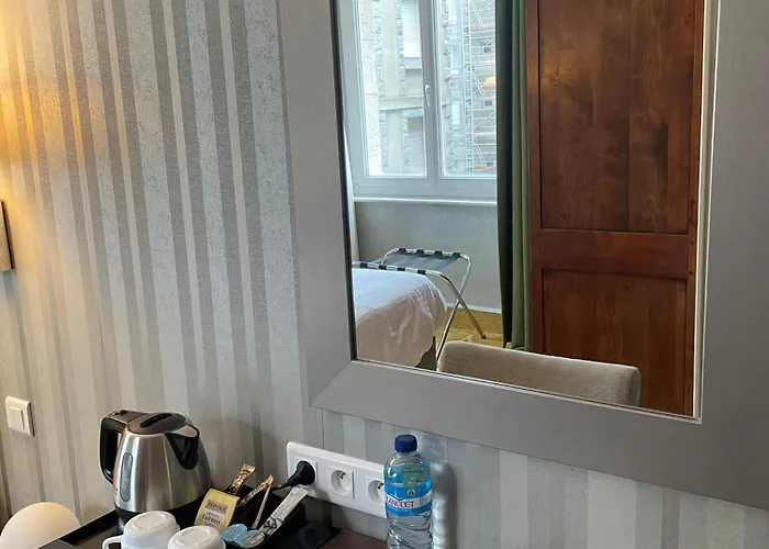 Hotel Ajoncs D'Or