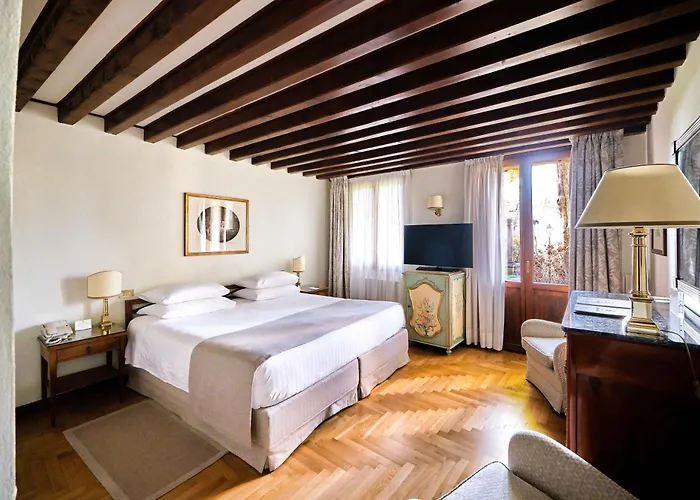 Hotel Villa Cipriani