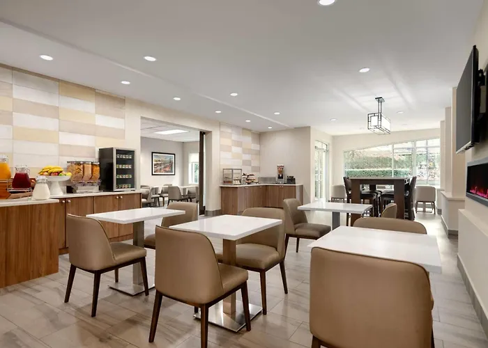 La Quinta Inn By Wyndham Vancouver Airport