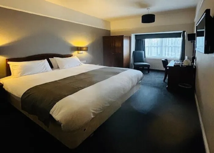 Lion Hotel