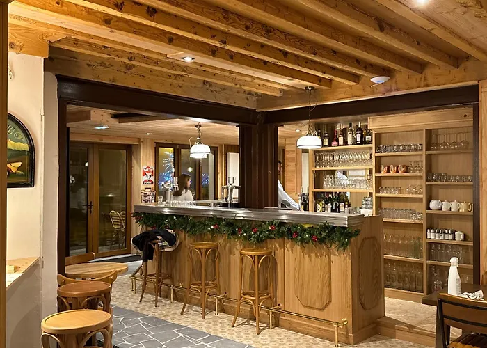 Cafe-Hotel Le Morillon, Domaine Du Grand Massif-Samoens