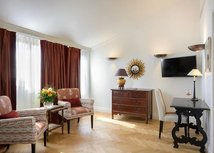 Grand Hotel Continental Siena - Starhotels Collezione