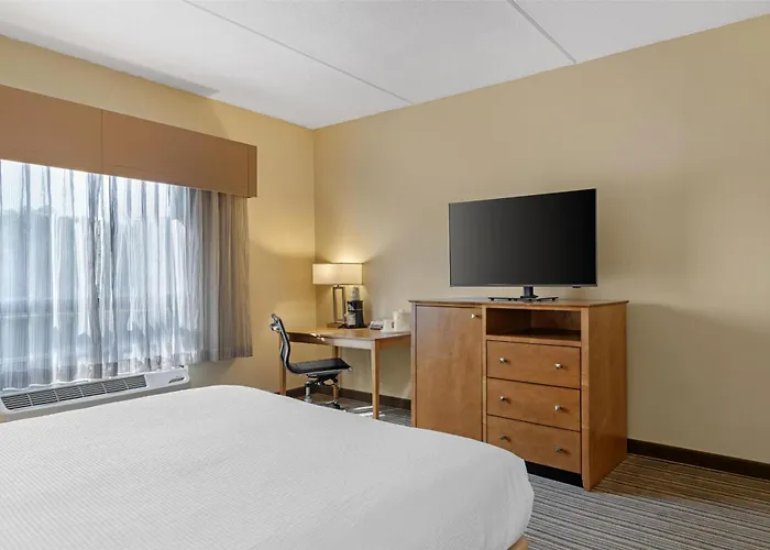 Best Western Royal Plaza Hotel&Trade Center