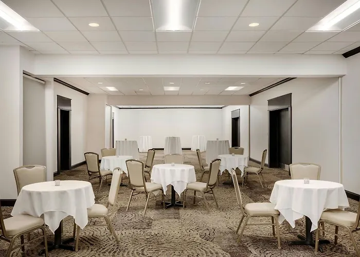 Delta Hotels By Marriott Somerset