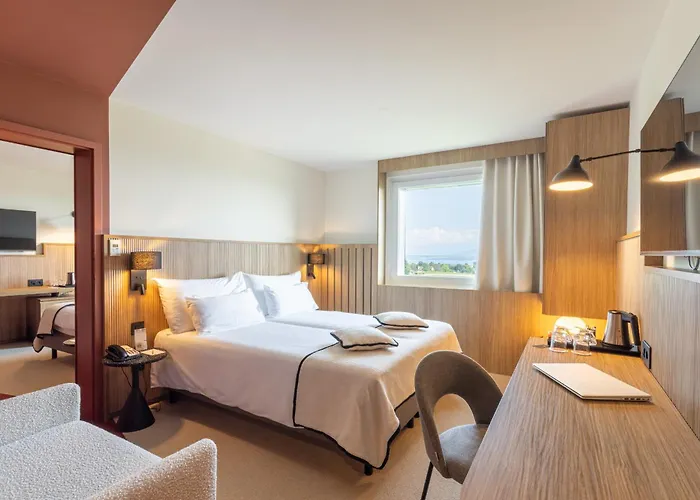Everness Hotel Aquatique Parc