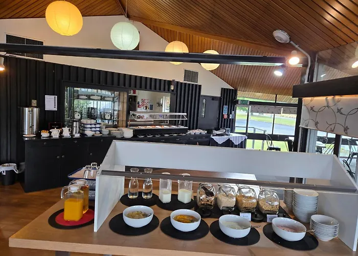 Fiordland Hotel