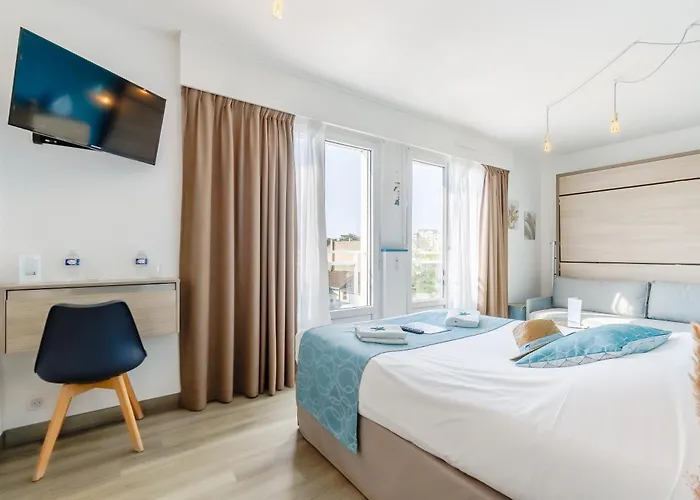 Hotel La Cote Oceane - Climatise - Saint Jean De Monts- 250M Plage