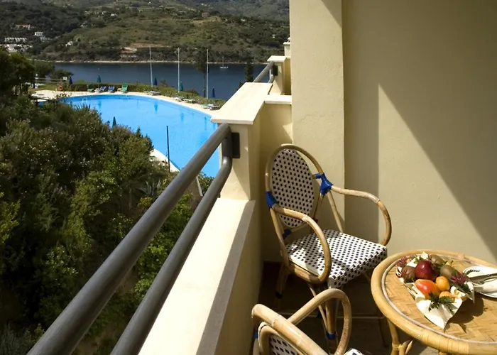 Jr Resort Elba International