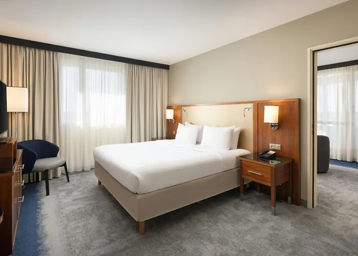 Courtyard By Marriott Toulouse Airport