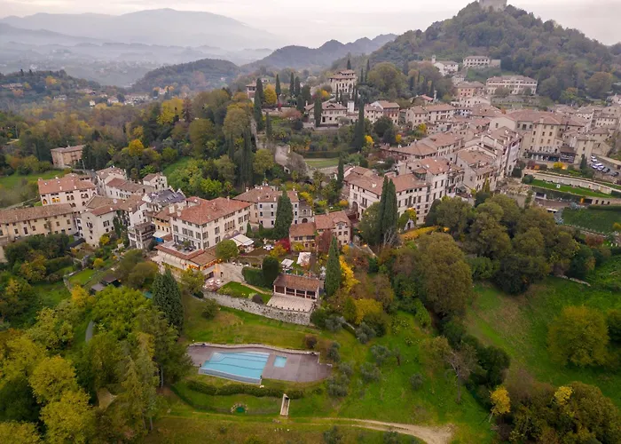 Hotel Villa Cipriani - Preferred Hotels & Resorts